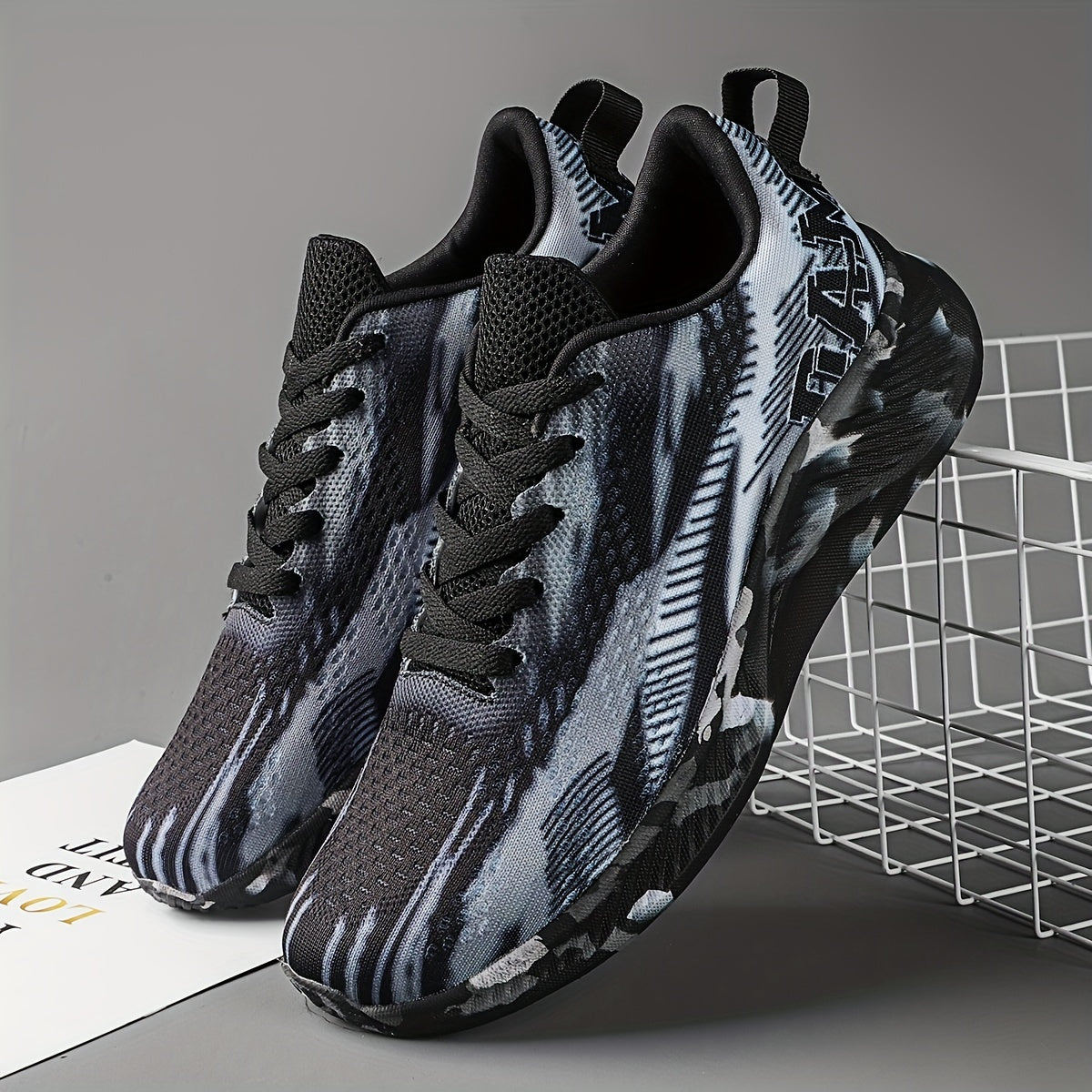 Men's Lightweight Casual Shoes Breathable Non Slip Sneakers
