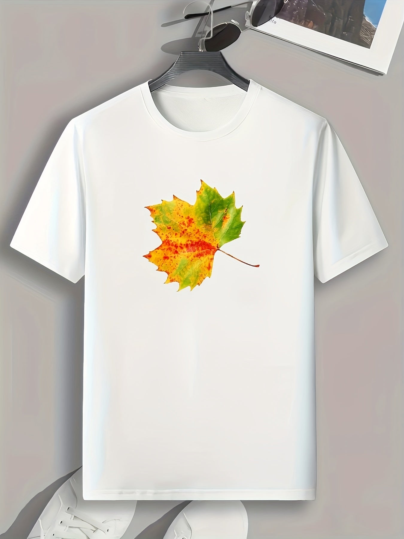 Leaf Pattern Print Men's Comfy Sports T shirt Graphic Tee
