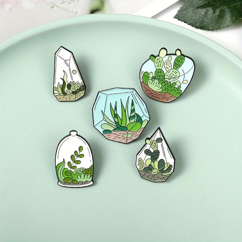 5pcs Random Cartoon Animal Brooch Bag Accessory Pin For Men