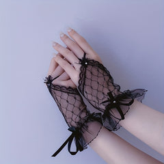 Lace Fingerless Gloves Short Summer Gloves Romantic Wedding Bridal Gloves