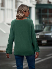 Women's Hollow Out V Neck Lace Panel T-shirt