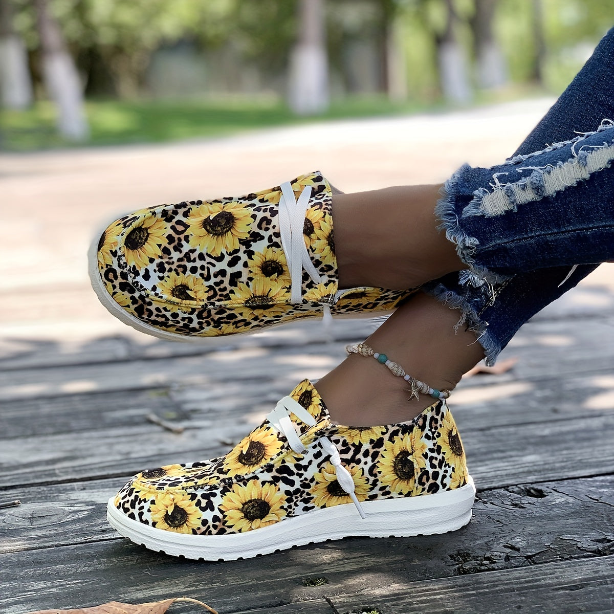 Floral & Leopard Slip On Low Canvas Shoes Round Toe