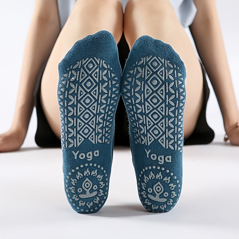 Non Slip Yoga Socks Women's Criss Cross Grip Socks for Barre Pilates Ballet