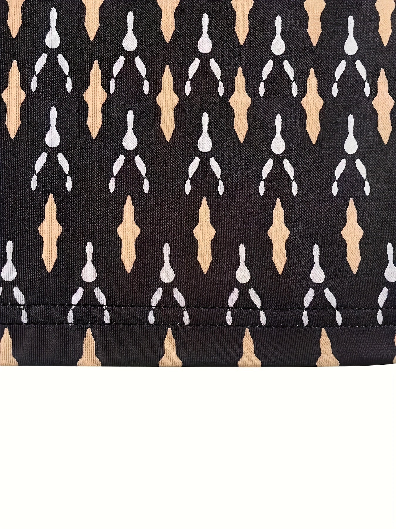  Women's Allover Print Wide Leg Trousers