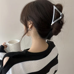 Triangle Frame Hollow Hair Claw Clip Vintage Hair Grip