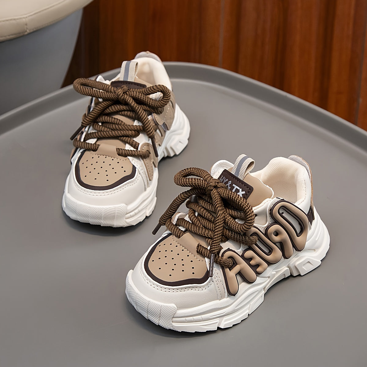 Girls' Casual Low Top Sneakers Non-slip Running Shoes