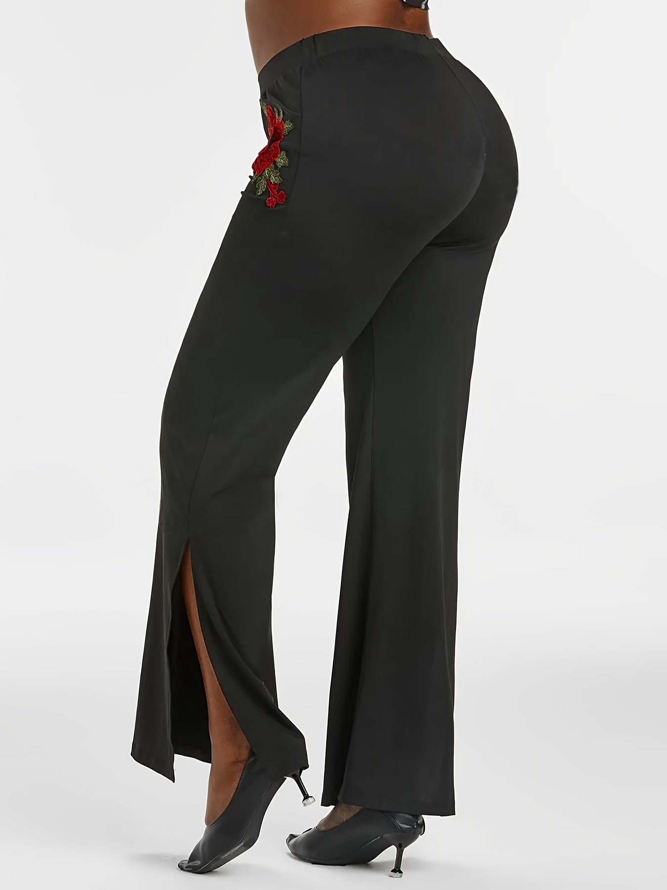 Plus Rose Applique High Waist Straight Leg Pants