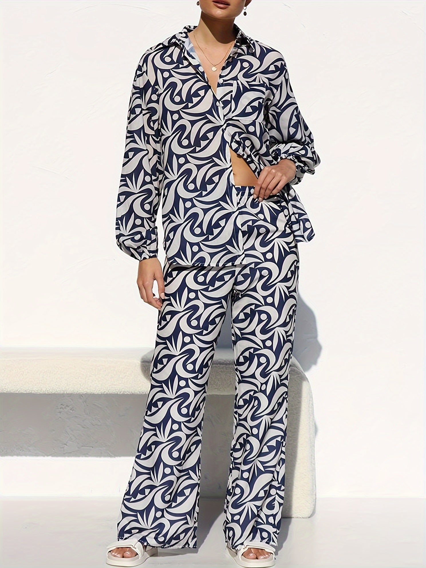  Allover Print Blouse & Pants 2 Piece Set