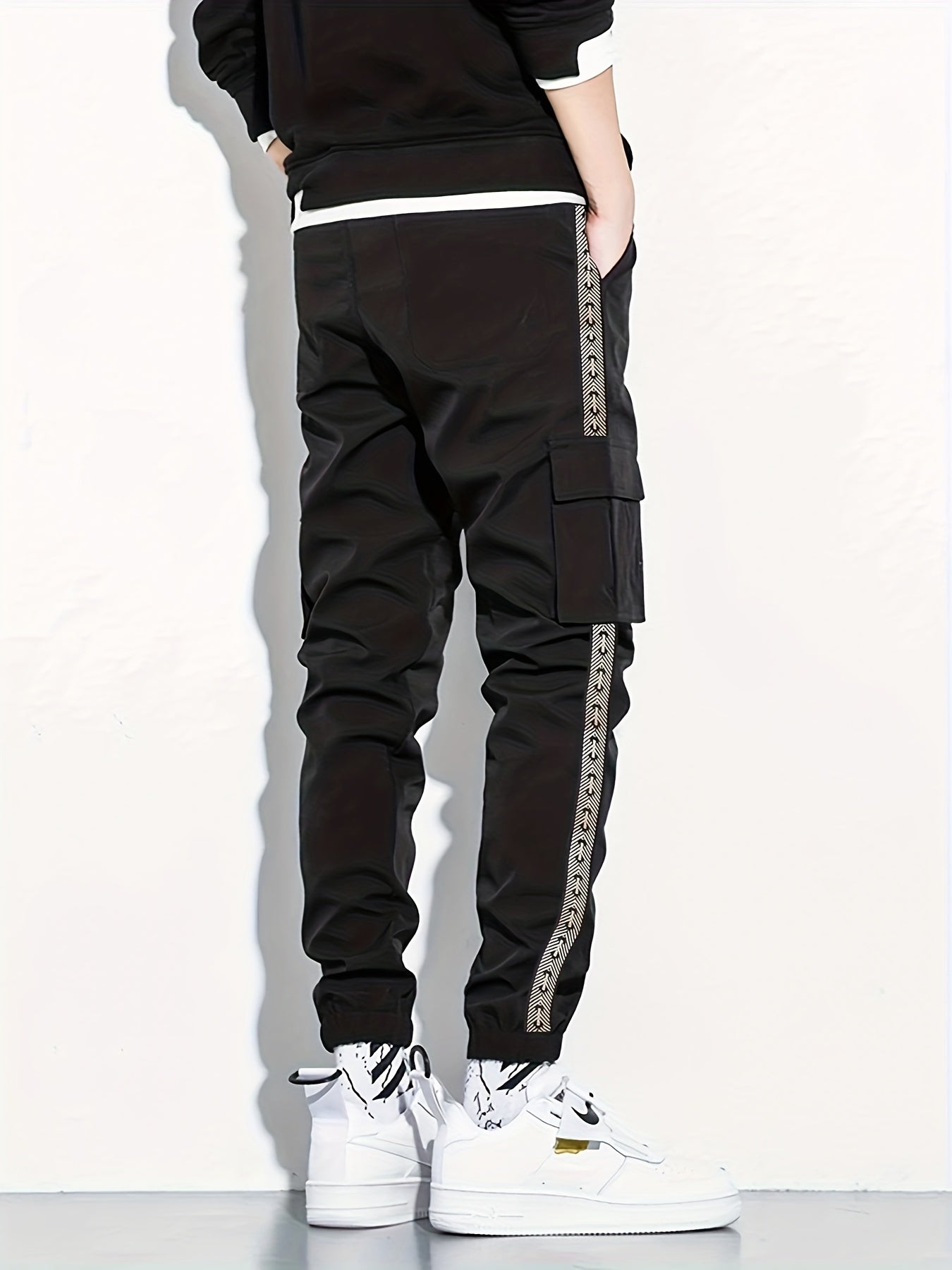 Men's Cargo Pants with Flap Pockets Straight Leg