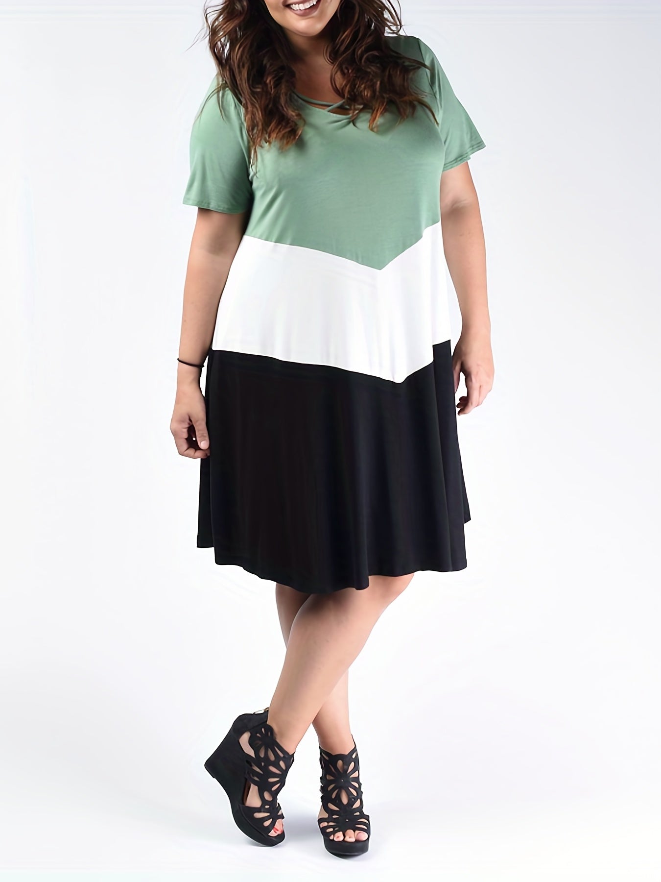  Colorblock Short Sleeve V Neck Dress