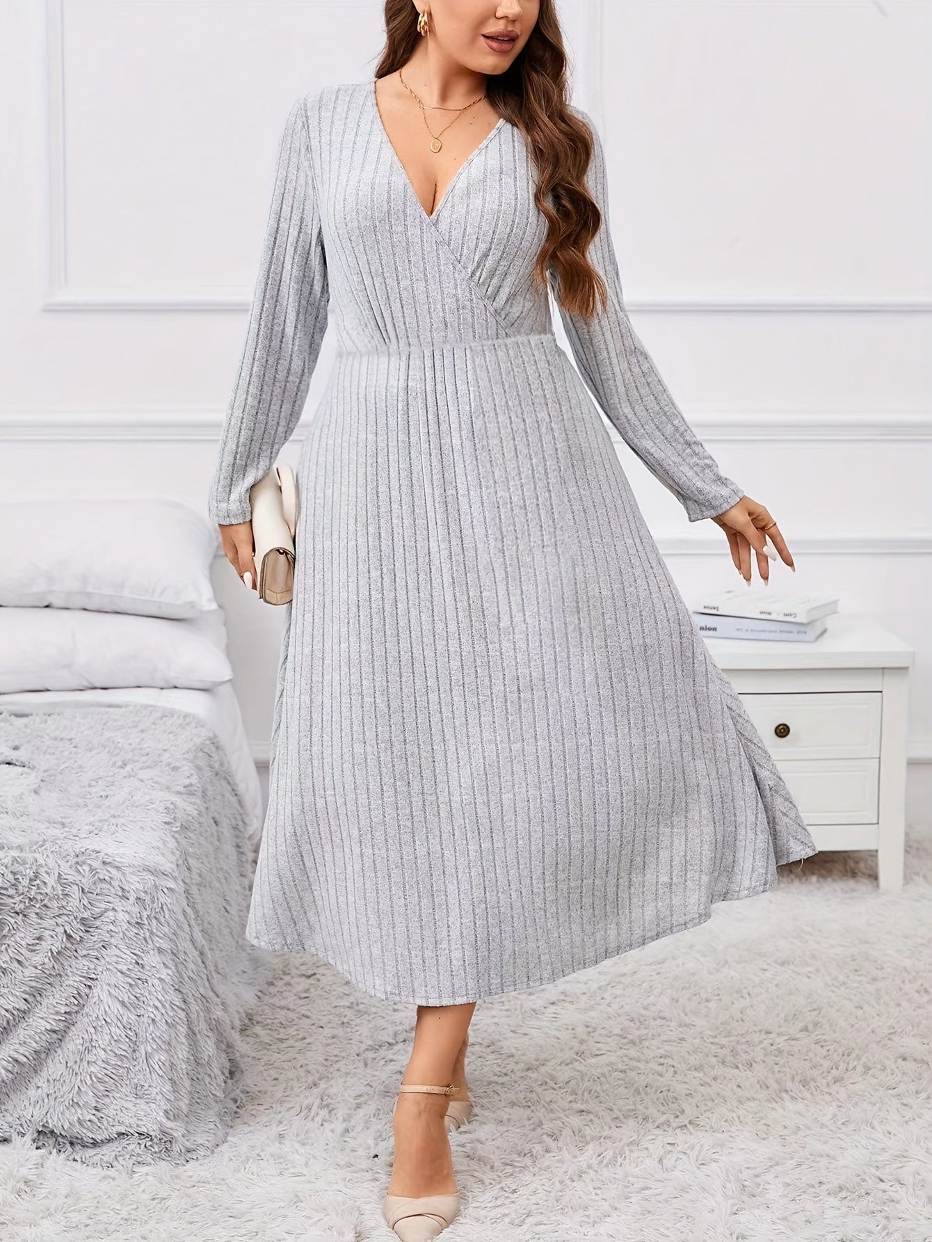  Ribbed Long Sleeve V Neck Maxi Dress