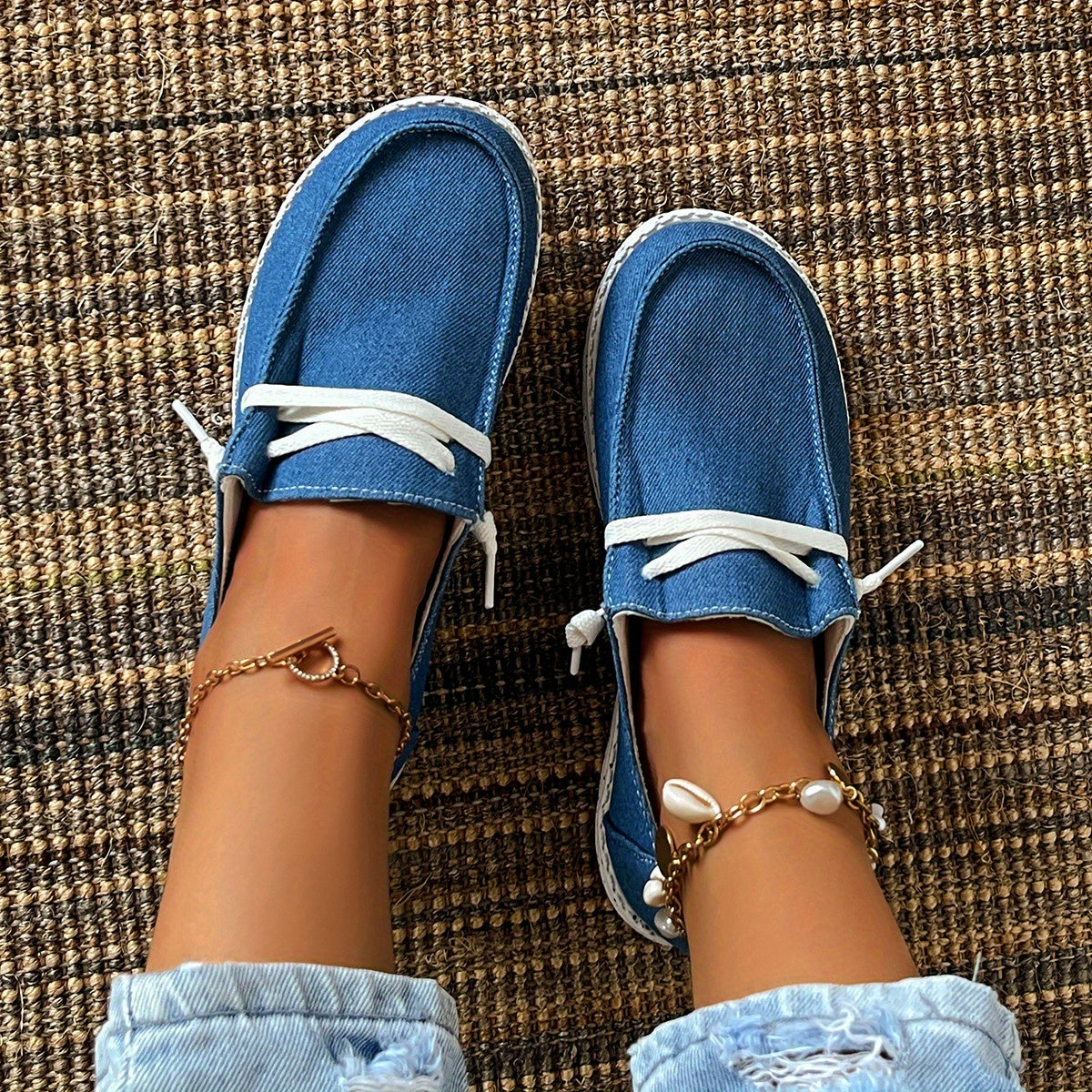 Women's Canvas Sneakers Casual Lace Up Lightweight Low Top Shoes