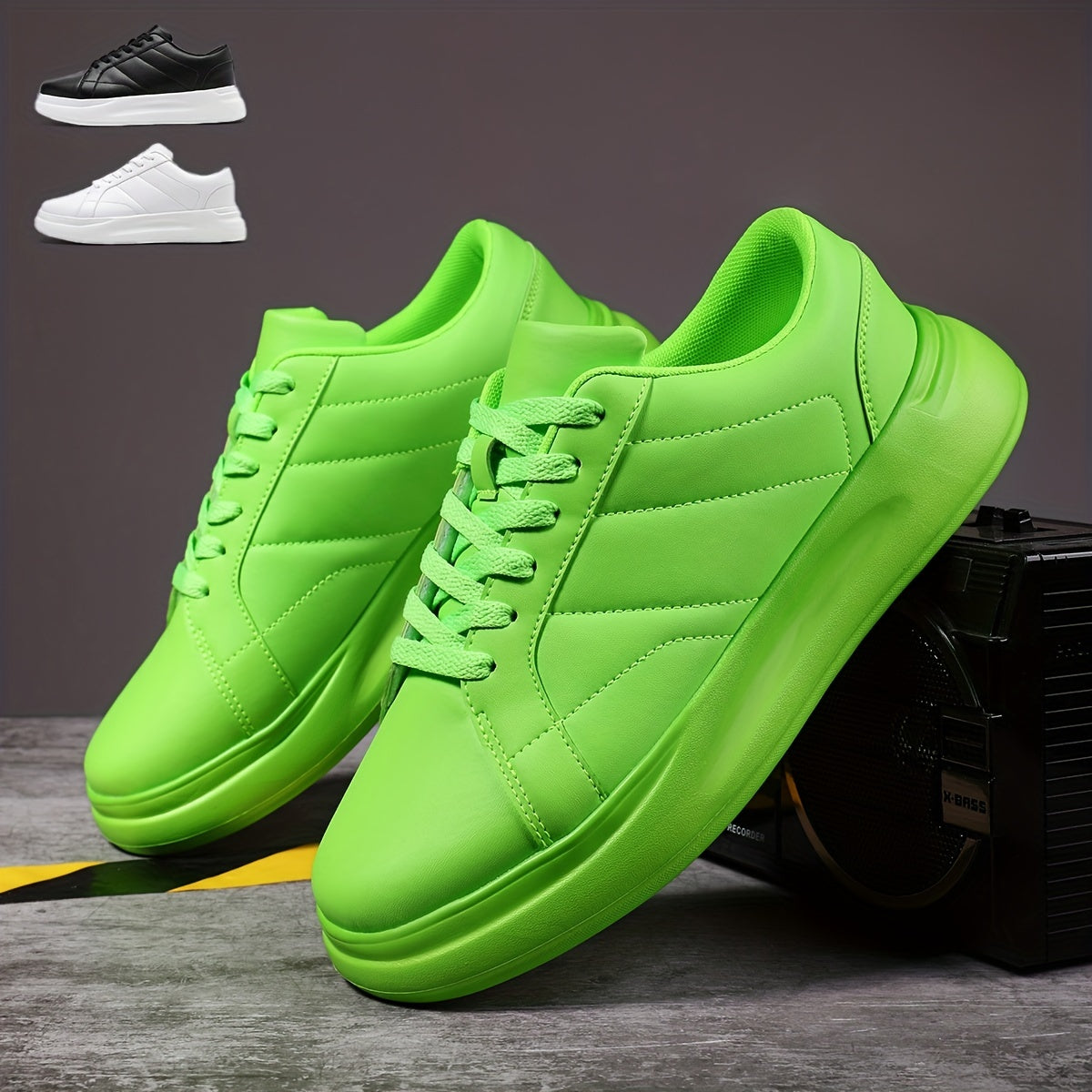 Men's Solid Low Top Lace up Skate Shoes