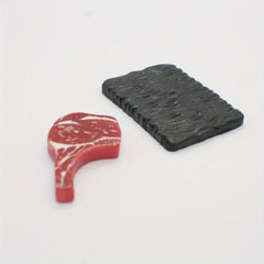 2pcs Mini Steak Model Set for Dollhouses and Model Making