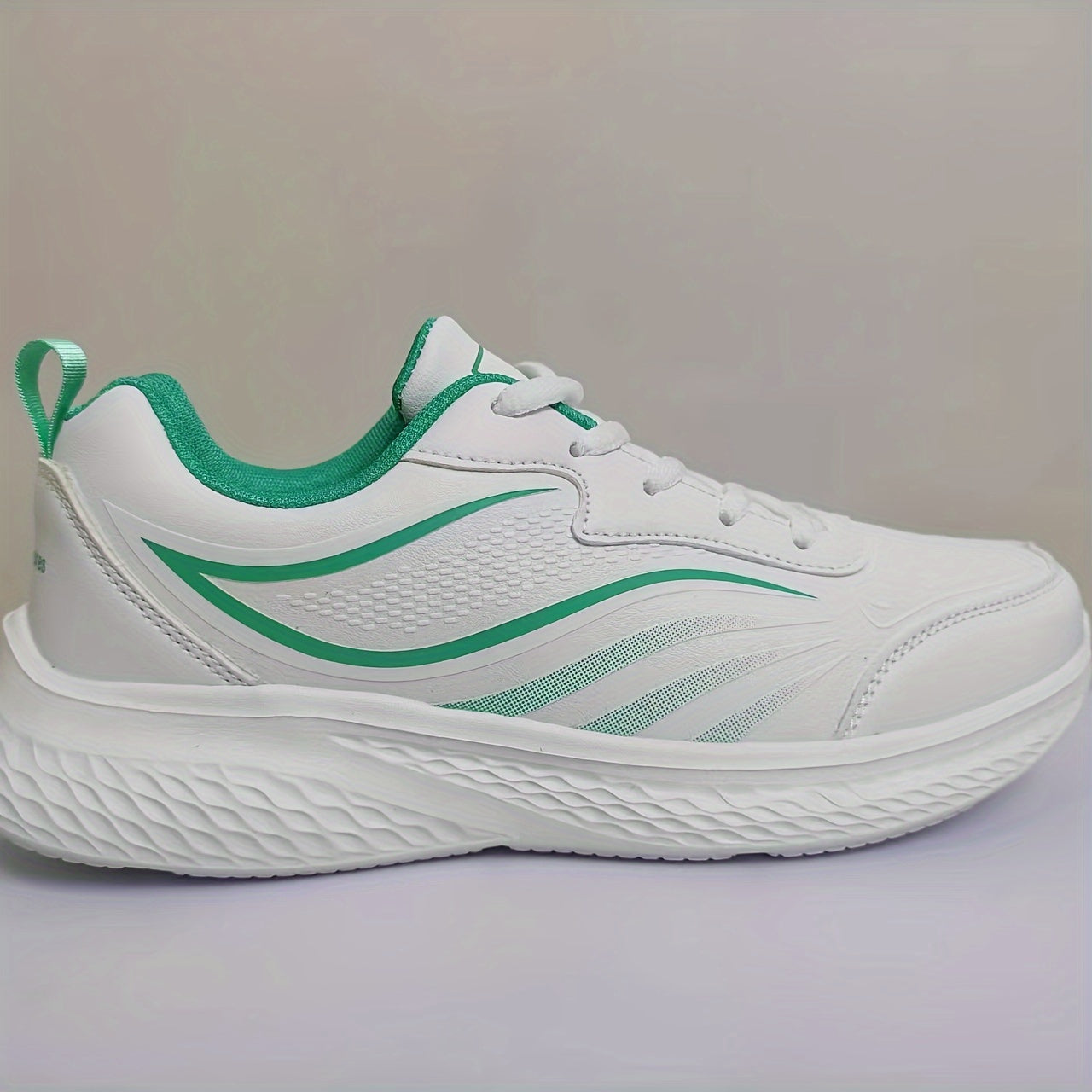Thick Bottom Sports Shoes Lightweight Casual Travel Walking Shoes