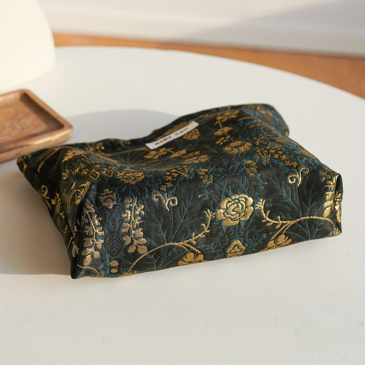 Women's Retro Portable Ink Green Golden Flower Toiletry Bag