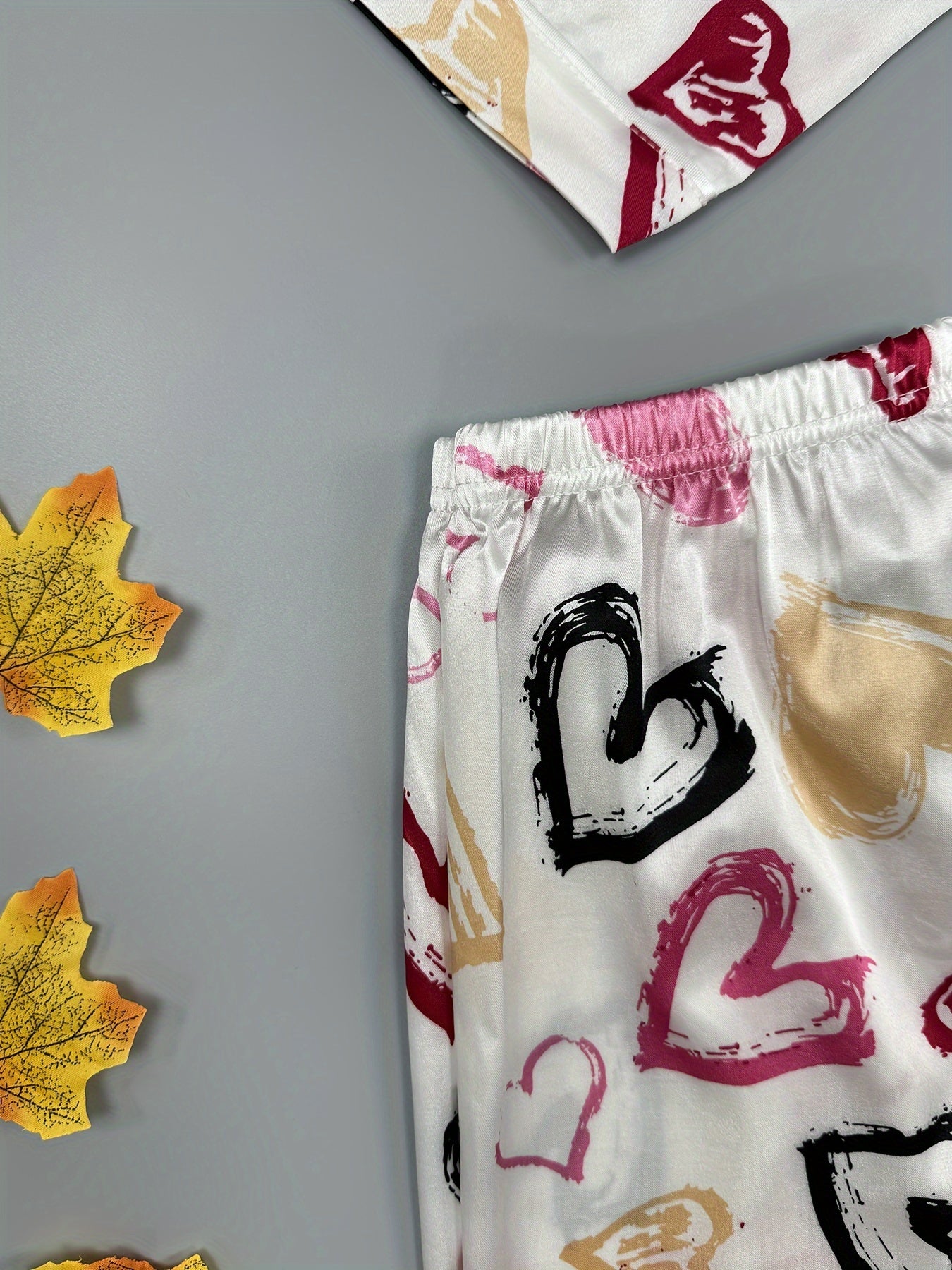 Heart & Floral Print Pajama Set Long Sleeve Buttons Top & Elastic Waistba
