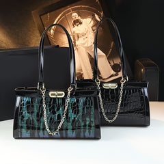 Stylish Soft Leather Chain Bag Crocodile Pattern Zip Closure Polyester Lining