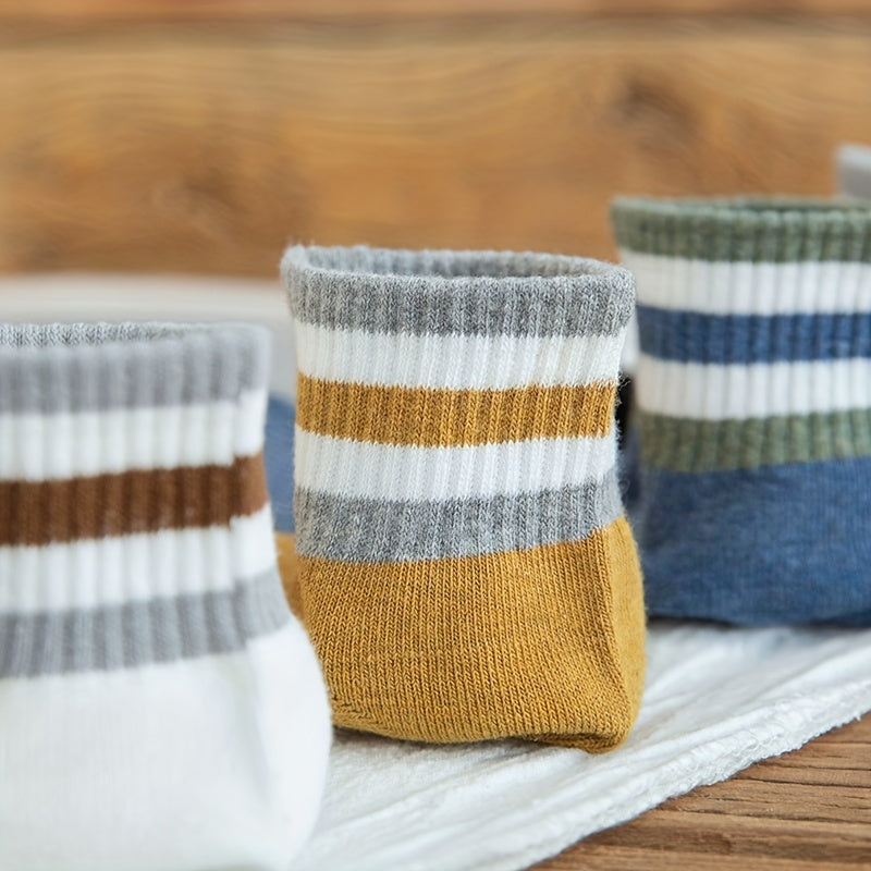 Retro Striped Crew Socks Men's Stockings All Seasons Outdoor Wear