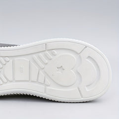Women's Non-slip Skate Shoes Comfortable & Breathable Flat Outdoor Shoes