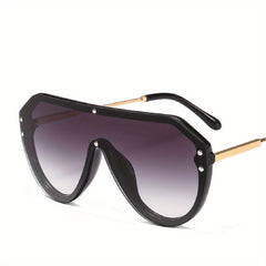 Y2K Aviator Sunglasses Punk Rivet UV400 Sun Shades for Beach Party Club