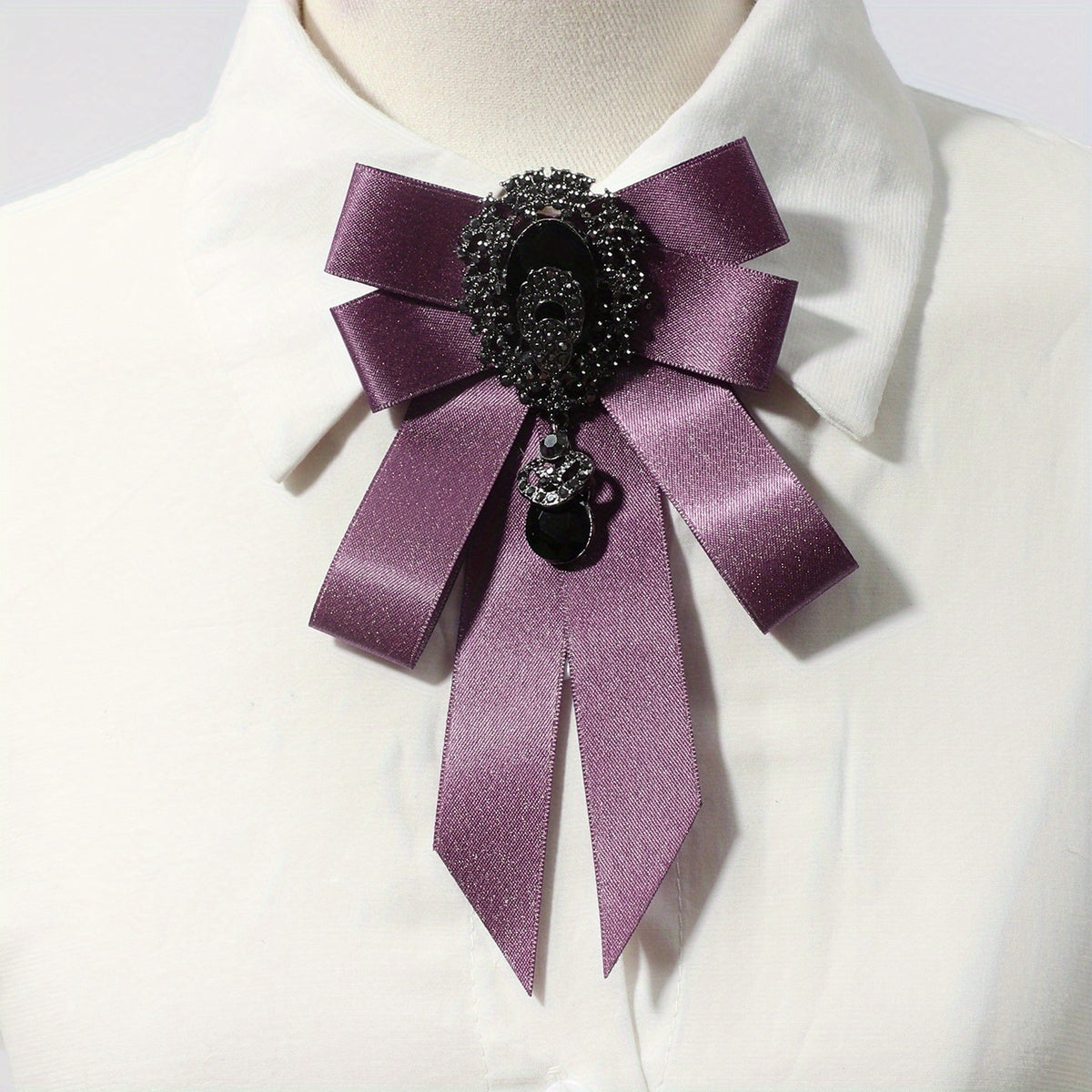 Baroque Style Purple Crystal Pendant Bow Tie