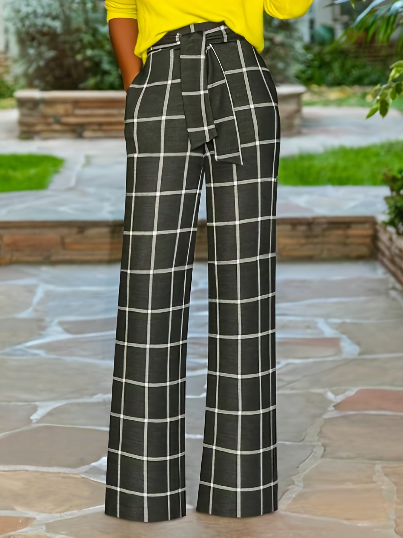  Grid Print Wide Leg Belted Trousers