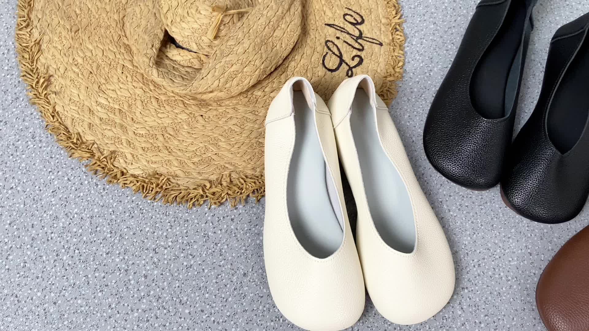 Women's Classic Flat Shoes Faux Leather Slip On Lightweight & Comfortable