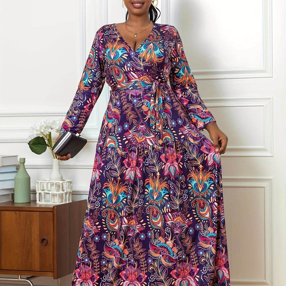  Allover Print Long Sleeve Maxi Dress With Belt