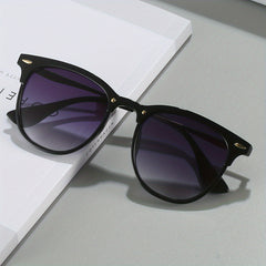 Retro Round Sunglasses Vintage Rivet UV400 Sun Shades For Men Women