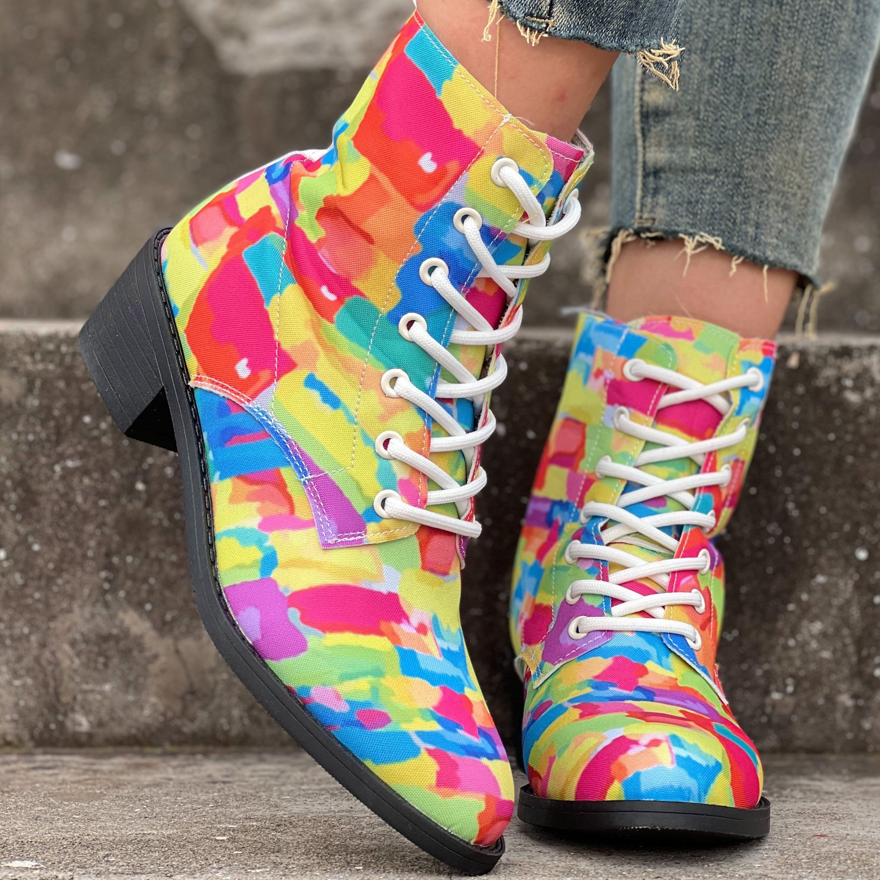 Women's Chunky Heel Lace-Up Canvas Ankle Boots