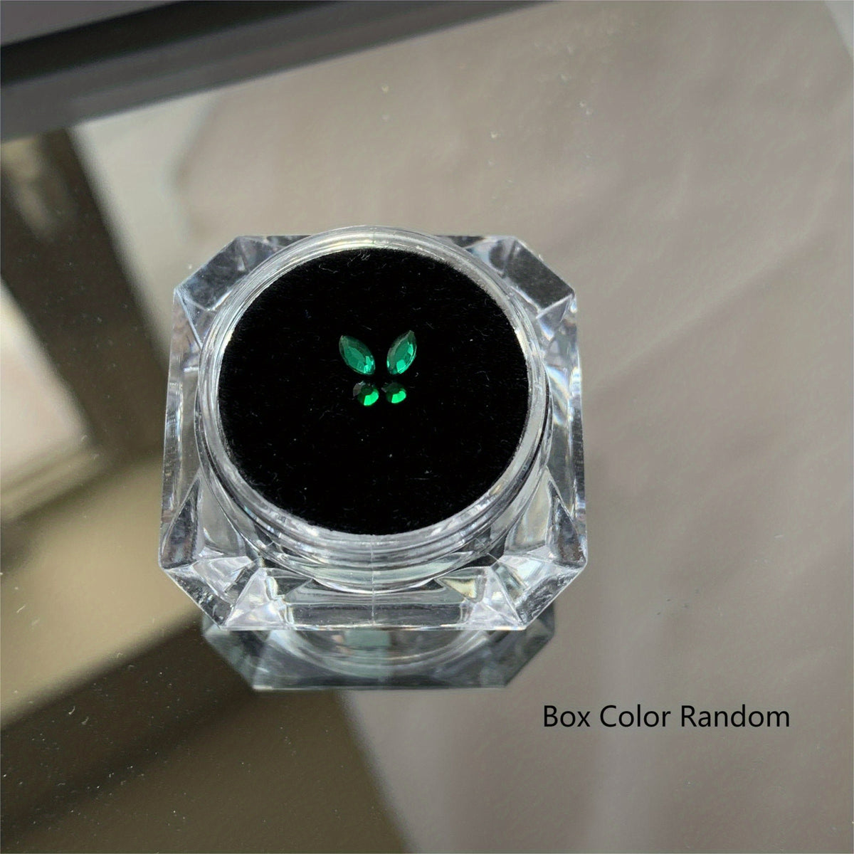 4pcs Sparkling Dental Tooth Gems Various Shapes and Colors for Teeth Jewelry