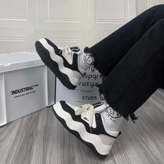 Women's Lace up Platform Skate Shoes Height Increased Sneakers