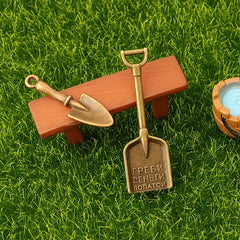 Mini Metal Shovel and Iron Spade Set for Dollhouse Gardening Tools