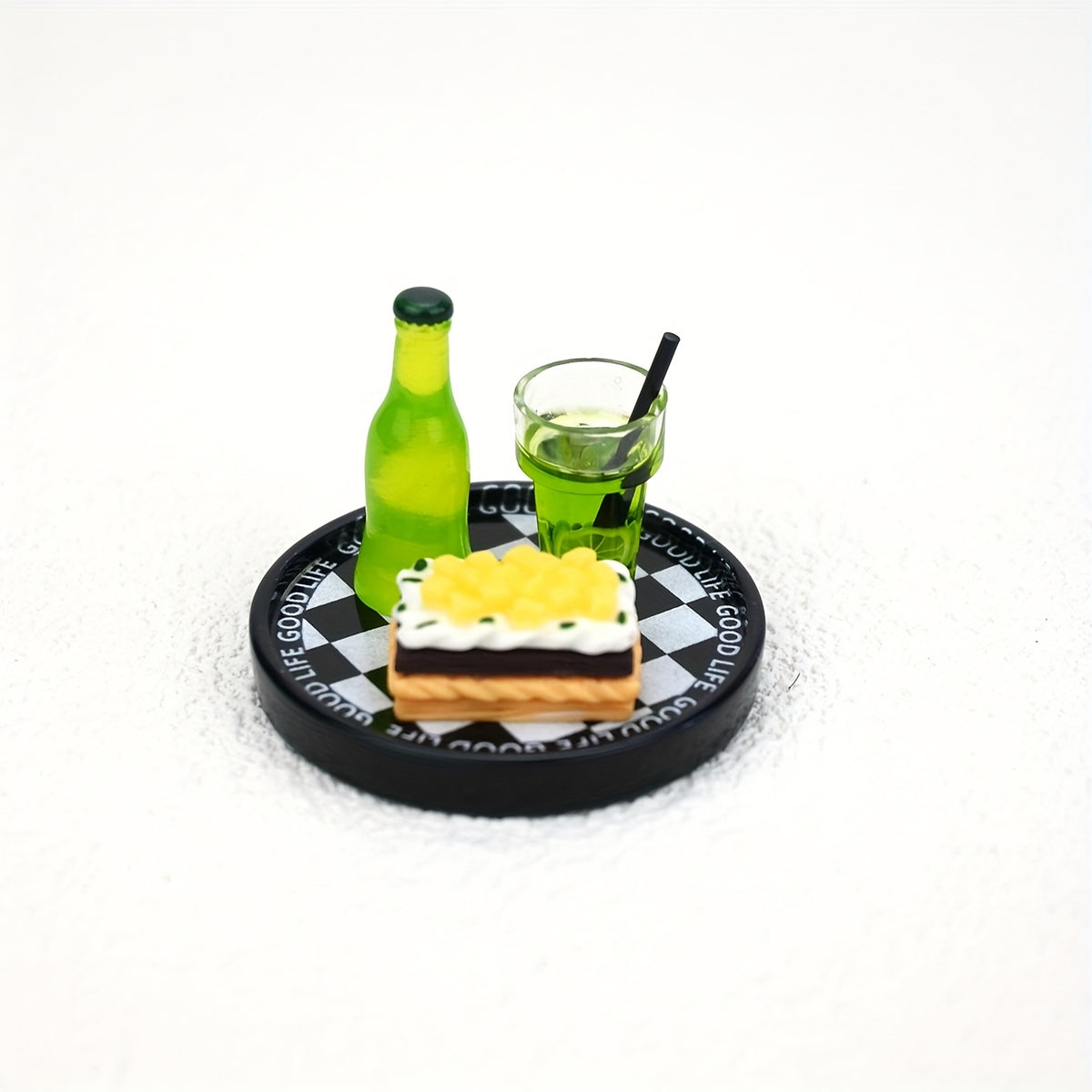 1:32 Scale Soda and Cake Set with Tray Dollhouse Accessories