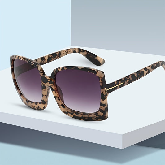 Multicolor Women's Square Sunglasses with Zipper Box