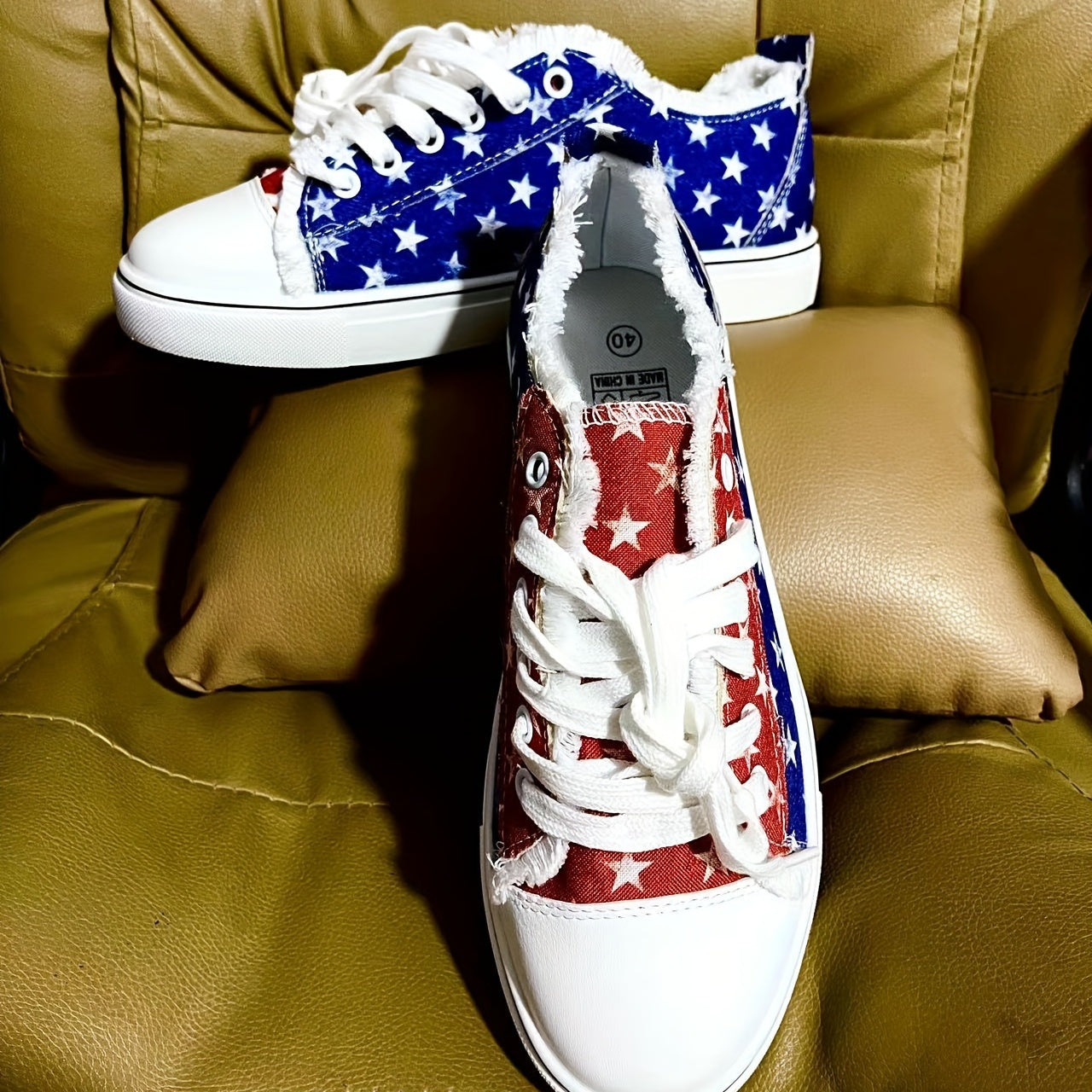 Women's Star Pattern Canvas Shoes Casual Lace Up Low Top Lightweight Shoes