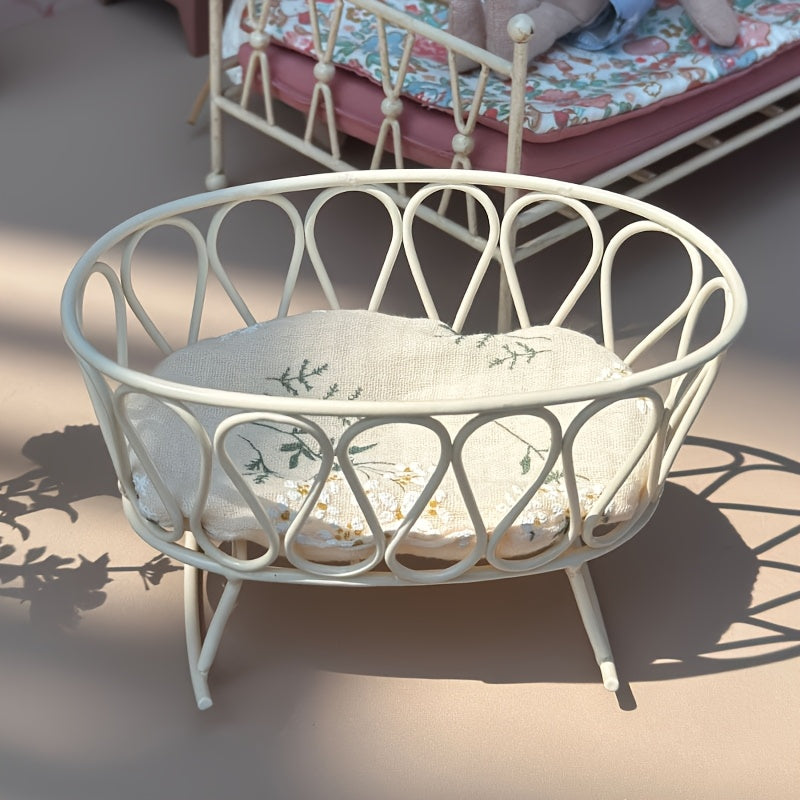 1:8 Scale Mini Cast Iron Cradle with Flower Mat for OB11 BJD