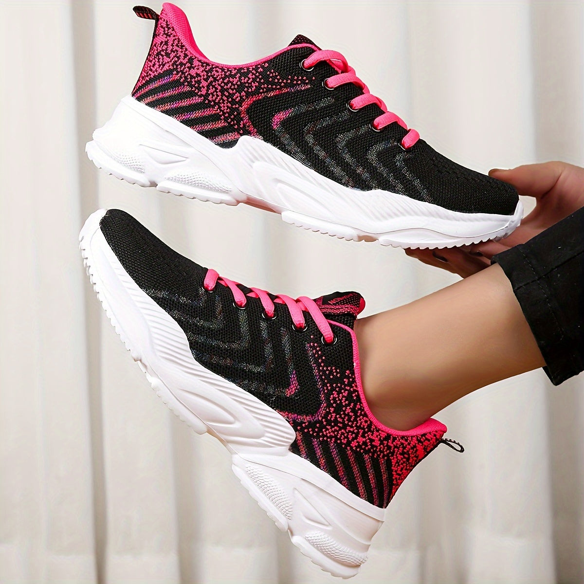 Women's Lightweight Walking Shoes Lace Up Mesh Sneakers