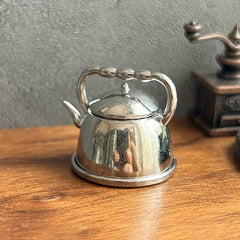1/12 Metal Teapot Dollhouse Kitchen Accessory