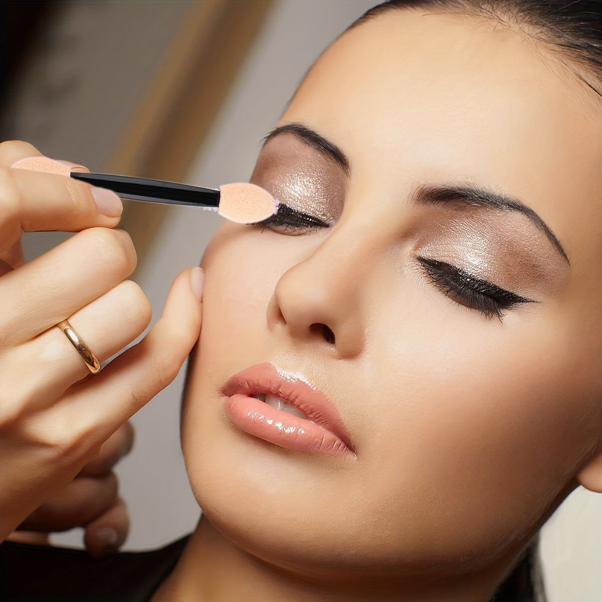 400PCS Eyeshadow Sponge Applicators Dual Sides Brushes