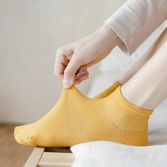 10 Pairs Women's Crew Short Socks Solid Colors Breathable Comfortable Stockings