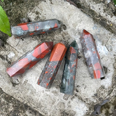 African Bloodstone Dragon's Blood Stone Pillar Tower Decoration