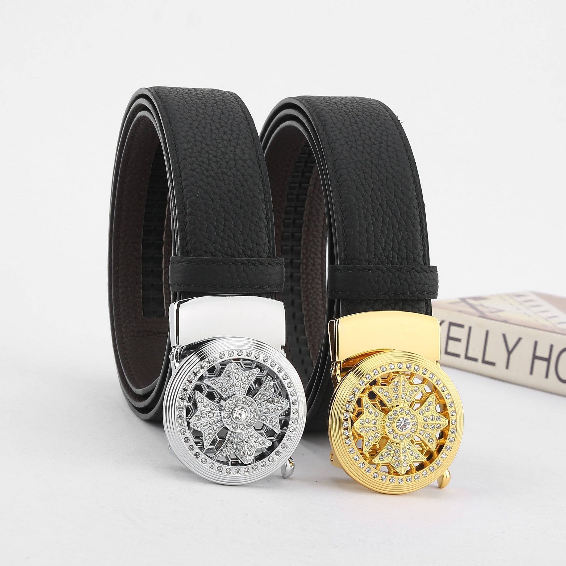 Men's Wild Style Automatic Buckle Belt with Rhinestones