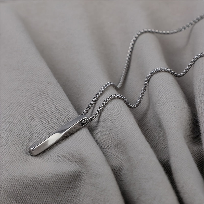 Men's Spiral Twist Pendant Necklace Artificial Jewelry Accessories