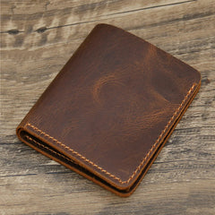 Vintage Style Bifold Brown Leather Wallet for Men