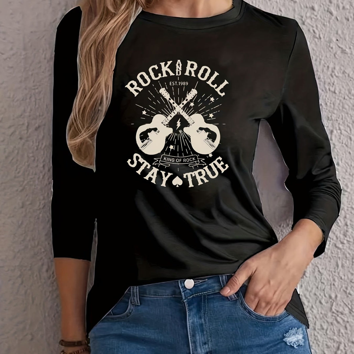  Women's Guitar Print Long Sleeve Tee