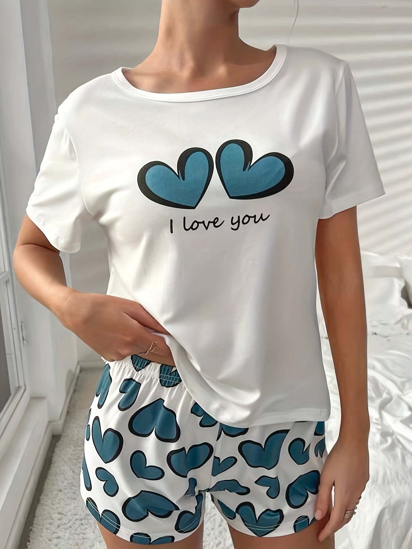 Heart Print Pajama Set Short Sleeve Top & Shorts Women's Sleepwear