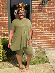 Women's Plus Solid Top & Shorts 2 Piece Set
