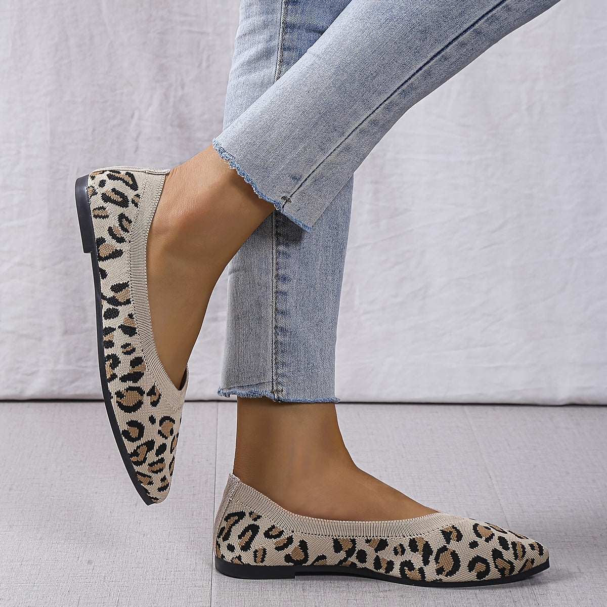 Leopard Pattern Knit Flat Shoes Pointed Toe Slip On Ballet Shoes